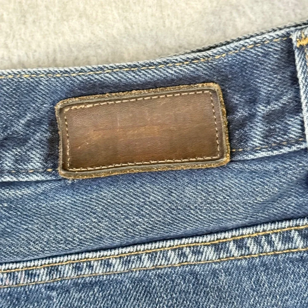 LL Bean Mens 42x34 Straight Leg Jeans Medium Wash Denim 100% Cotton OAAJ4